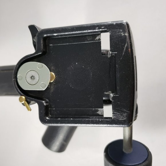 Manfrotto 141RC 3-way pan/tilt tripod head - Picture 5 of 9